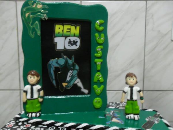 PORTA RETRATO BEN 10